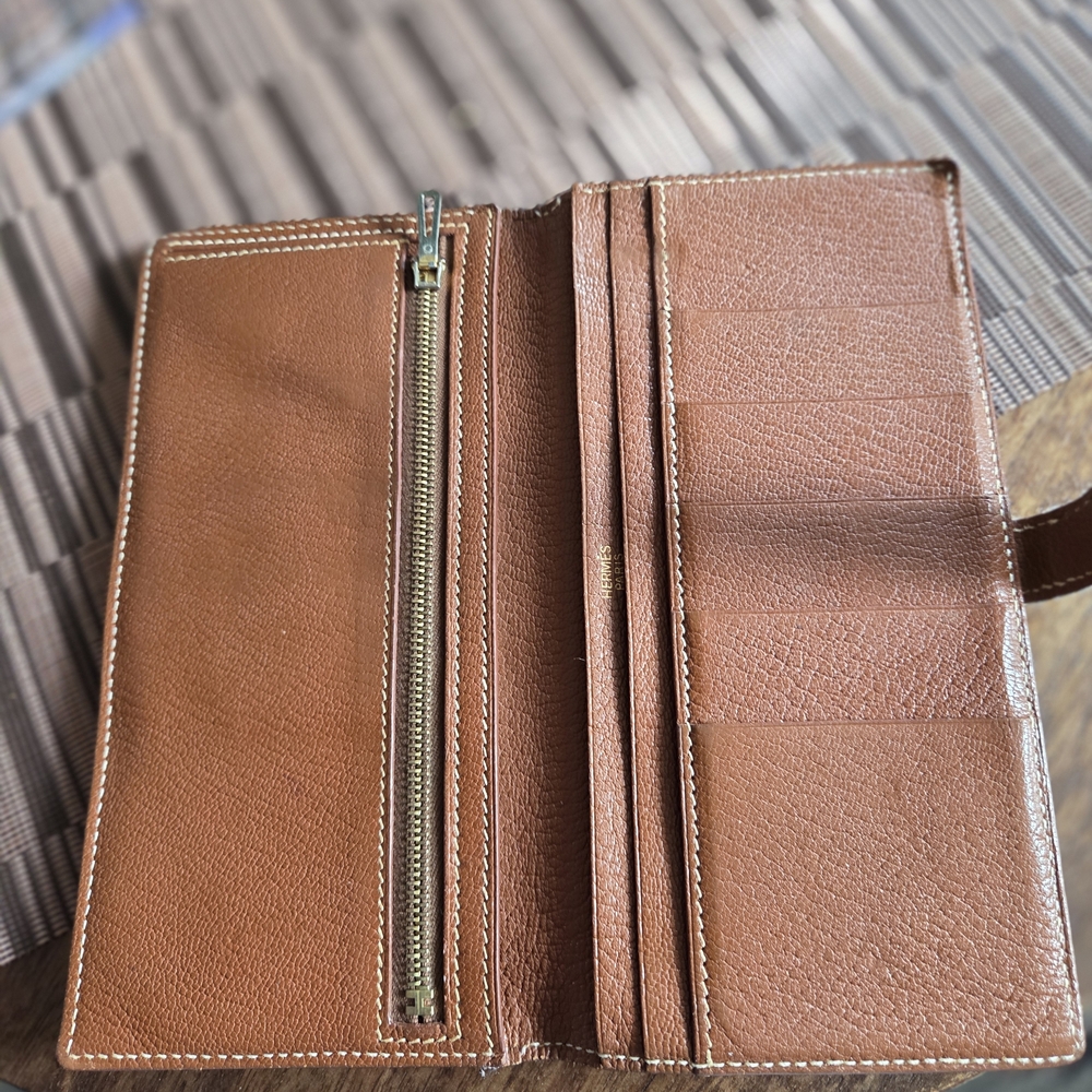 Genuine Hermes Brown Leather Wallet - Picture 9 of 10